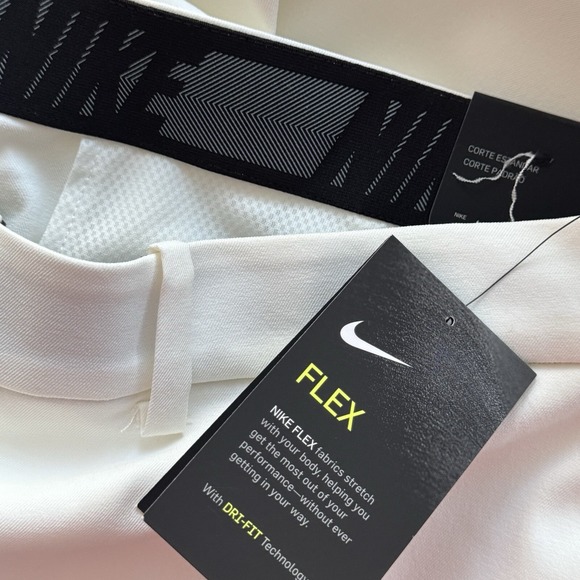 NWT Nike Golf Dri-Fit Flex Shorts Size 40 AJ5493 133 Sail Crèam Retail $65 - Picture 2 of 8